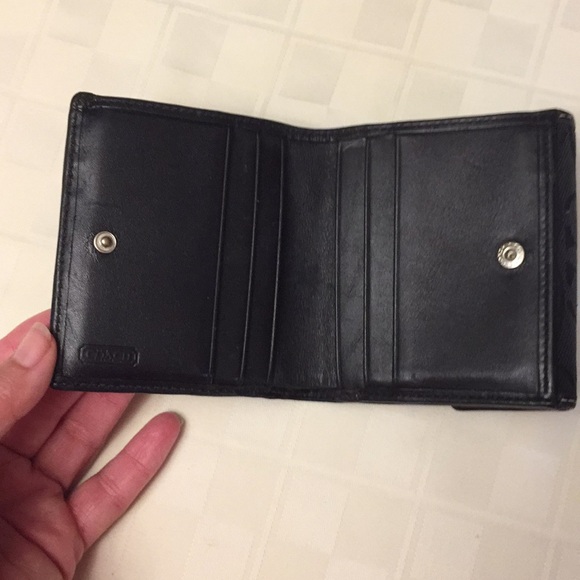 Coach Wallet - Picture 3 of 5